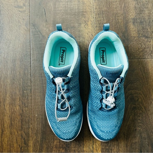 Propet Travelwalker Evo Sneaker | Size 9 X Wide - Picture 7 of 10